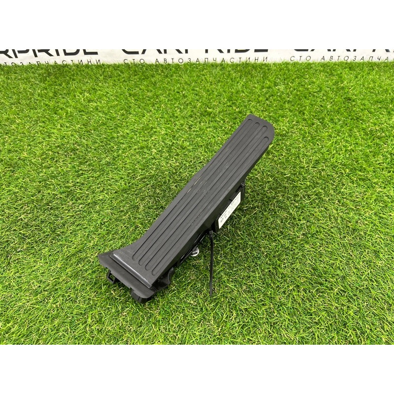 Педаль газа (электрика двигателя) Volkswagen Passat B7 2013 2.5 1k1723503AF