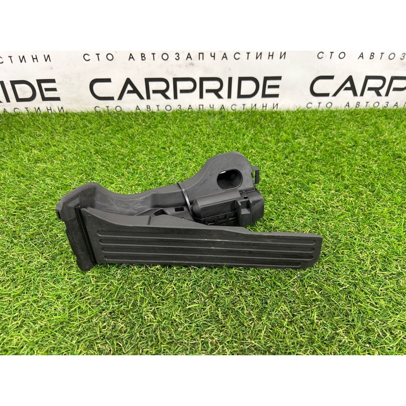 Педаль газа (электрика двигателя) Volkswagen Passat B7 2013 2.5 1k1723503AF