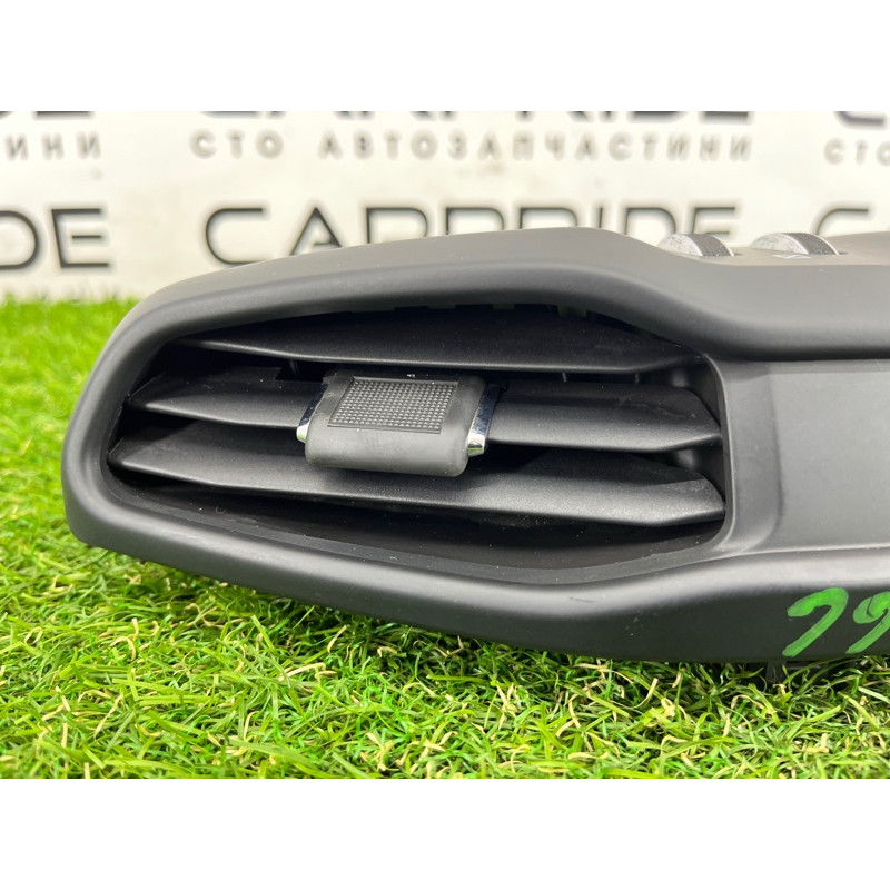 Воздуховод центральный (салон) Jeep Renegade BU 2020 2.4 6TG63LXHAA