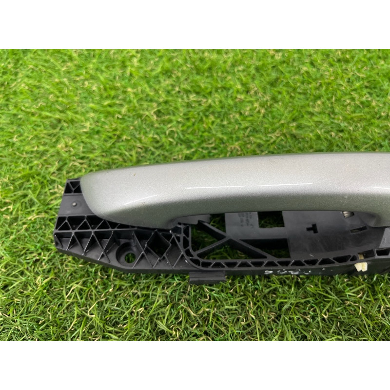 Ручка двери внешняя (кузов и элементы) Volkswagen Passat B7 2013 2.5