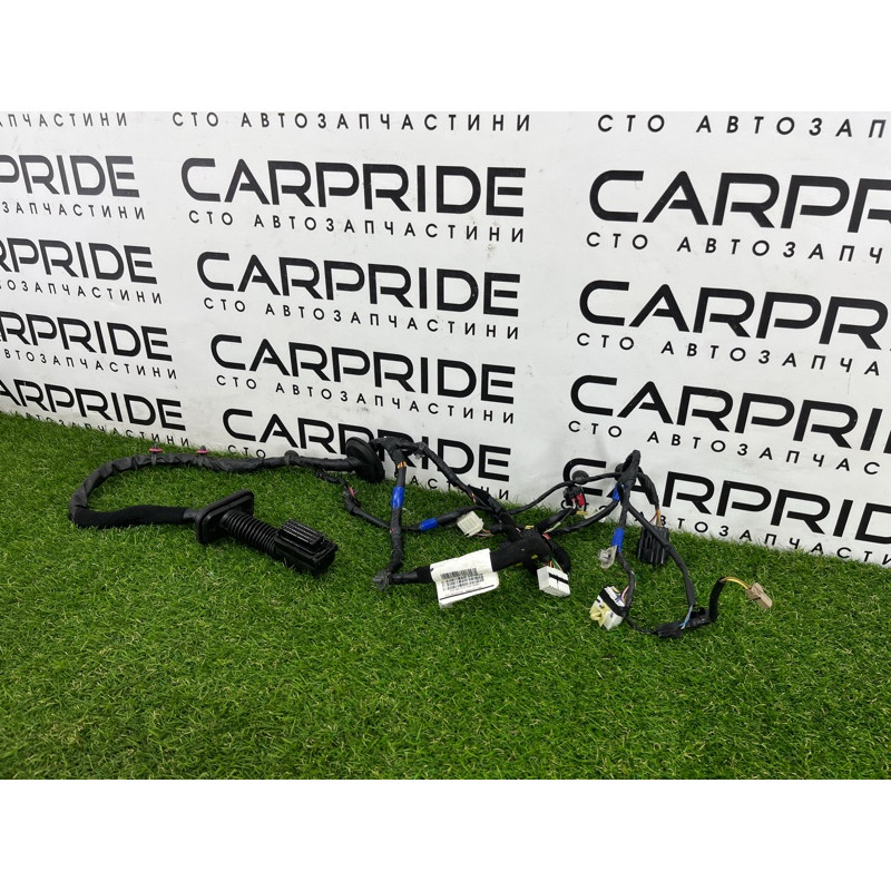 Проводка дверная (электрика) KIA Sorento UM 2013 2.4 916001U540