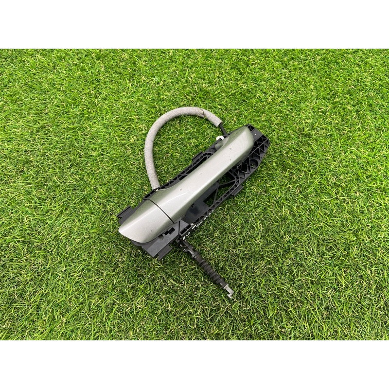 Ручка двери внешняя (кузов и элементы) Volkswagen Passat B7 2013 2.5 5n0857885h