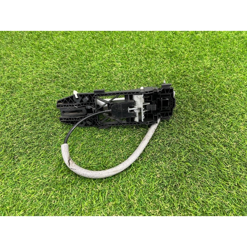 Ручка двери внешняя (кузов и элементы) Volkswagen Passat B7 2013 2.5 5n0857885h