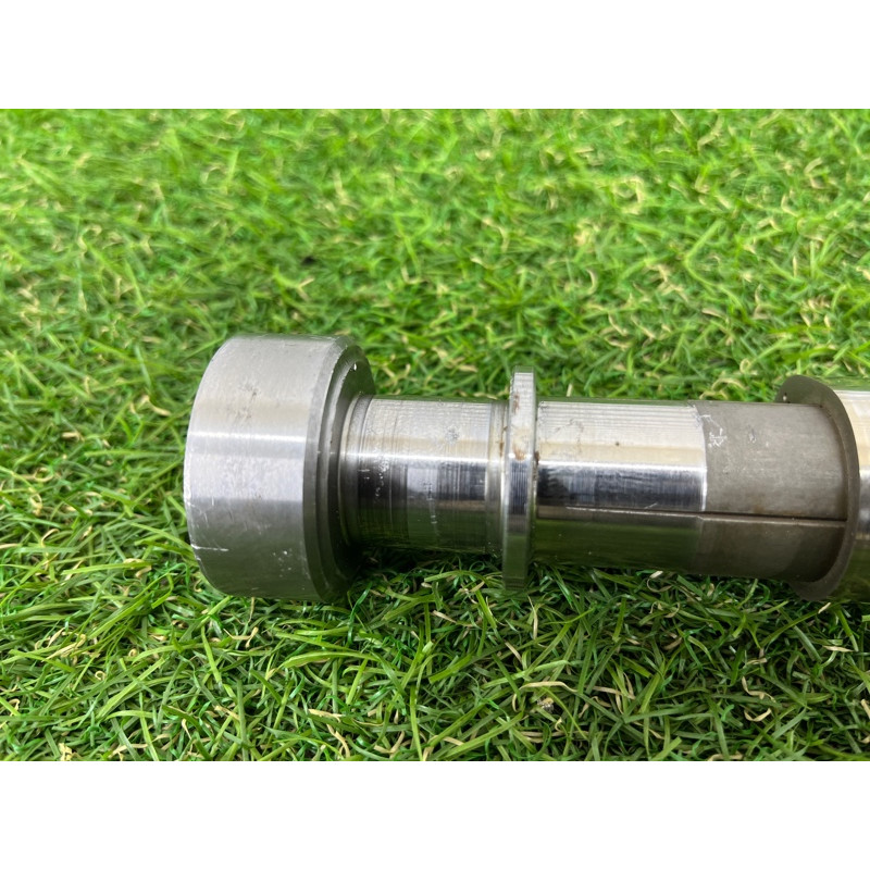 Распредвал выпускной (двигатель и элементы) Subaru Forester SJ 2.5 13052AA960