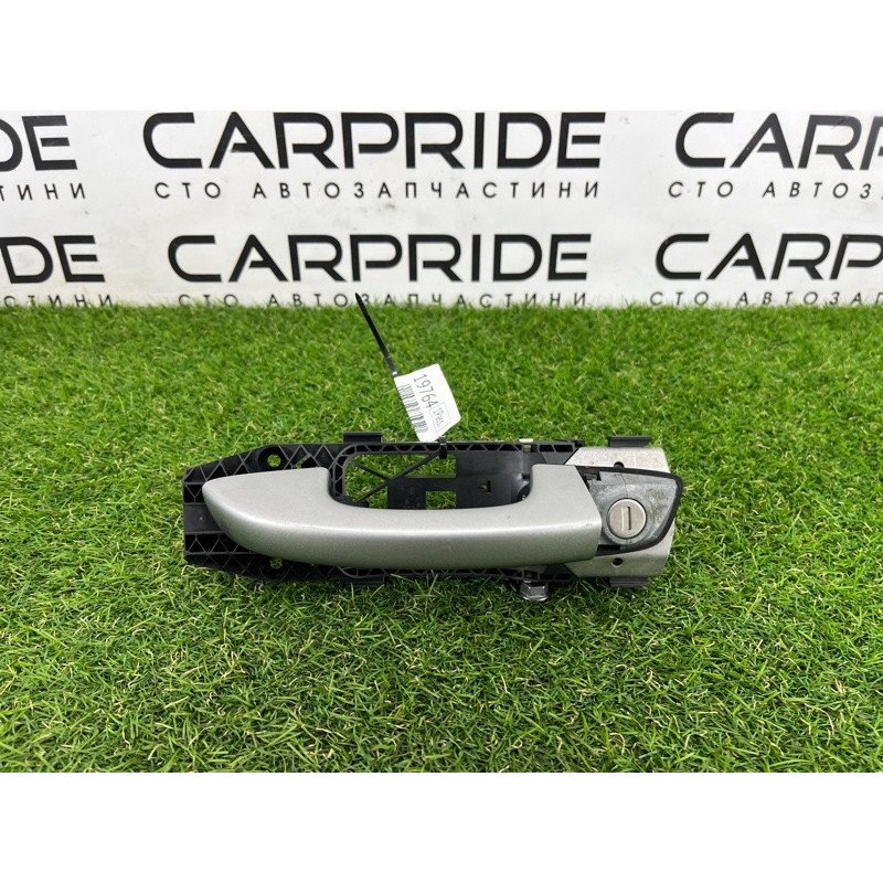 Ручка двери внешняя (кузов и элементы) Volkswagen Passat B7 2013 2.5