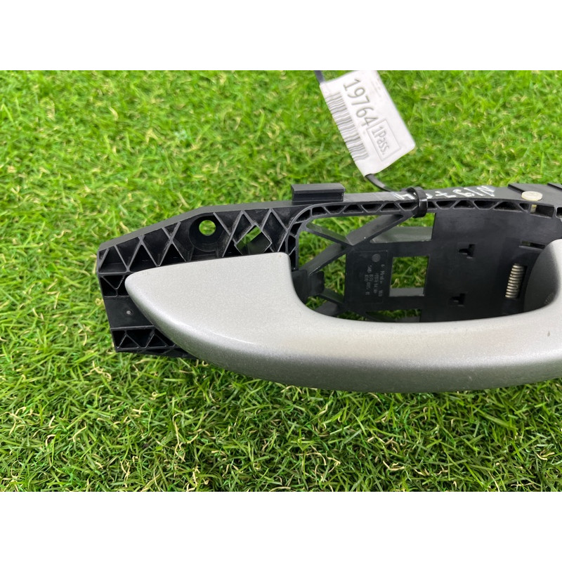 Ручка двери внешняя (кузов и элементы) Volkswagen Passat B7 2013 2.5