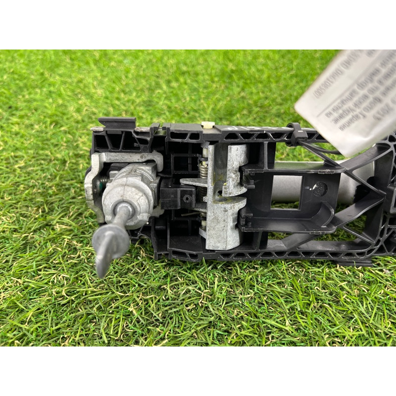 Ручка двери внешняя (кузов и элементы) Volkswagen Passat B7 2013 2.5