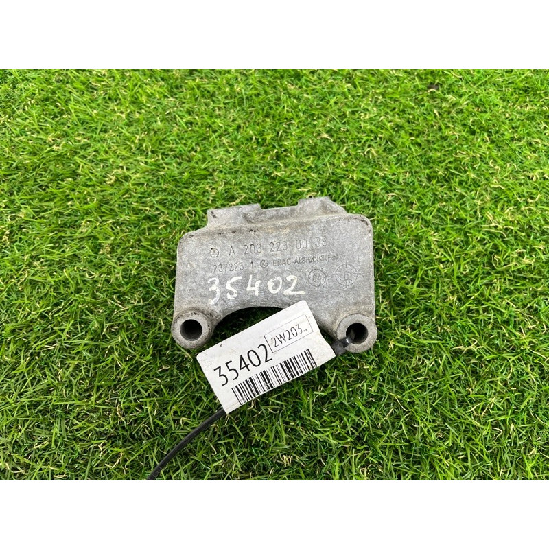 Кронштейн (двигатель и элементы) Mercedes-Benz C-class W203 2007 3.0 a2032230038