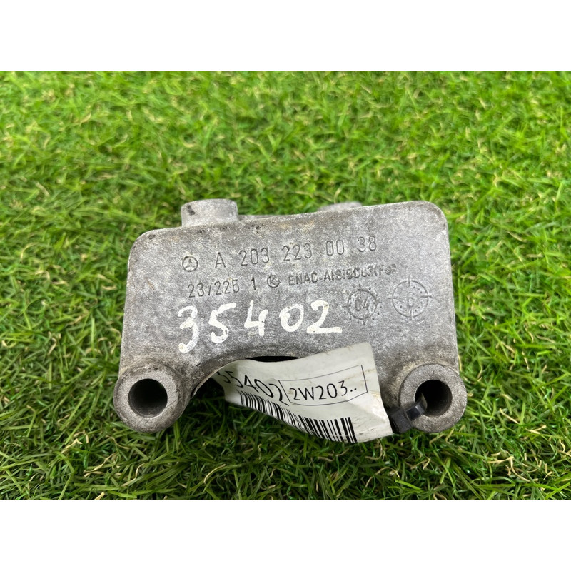 Кронштейн (двигатель и элементы) Mercedes-Benz C-class W203 2007 3.0 a2032230038