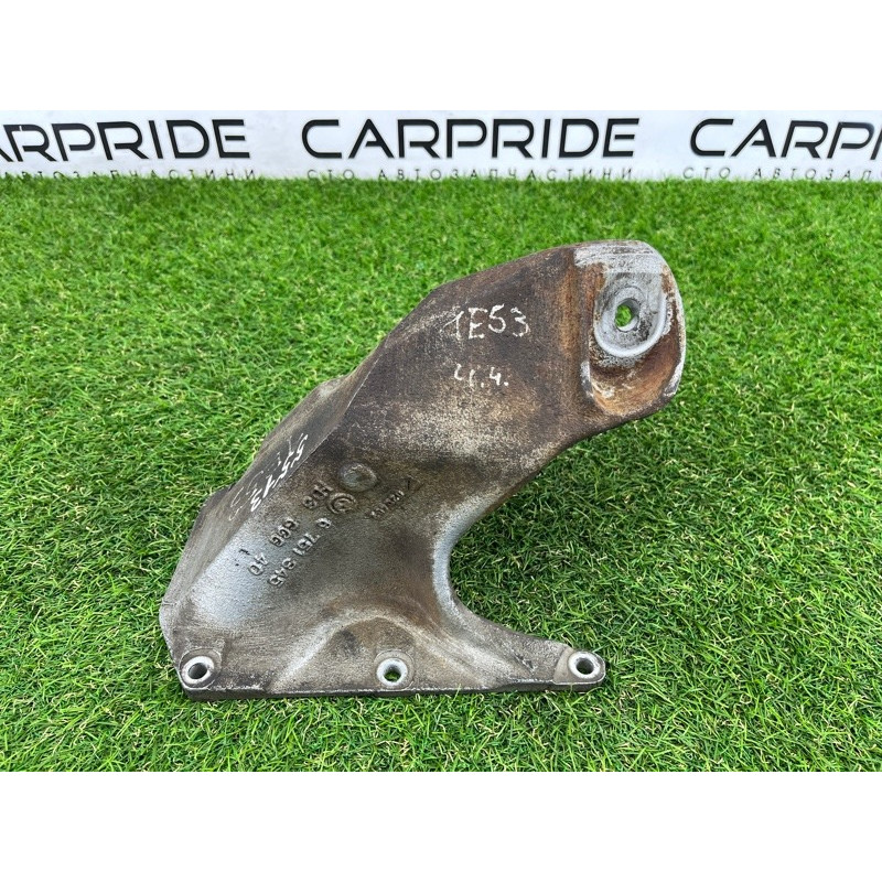 Кронштейн подушки двигателя (кронштейны двигателя) BMW X5 E53 2003 M62B44 22116751345