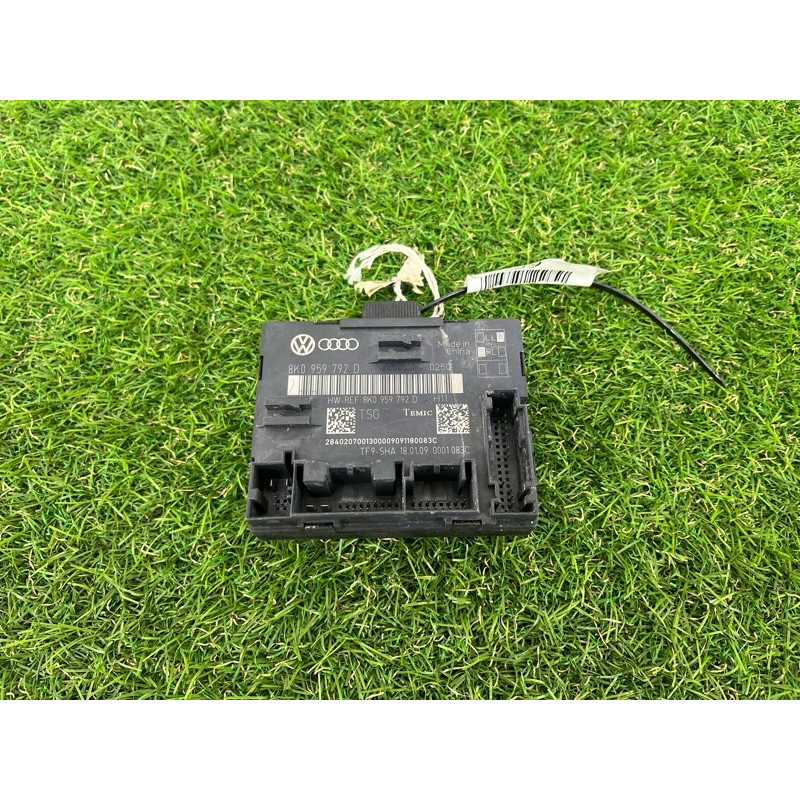 Блок управления дверьми (электрика / блок управления) Audi Q5 8R 8k0959792d