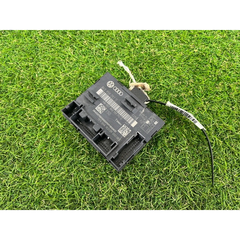 Блок управления дверьми (электрика / блок управления) Audi Q5 8R 8k0959792d