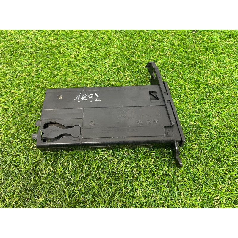 Підстаканник (салон) BMW 3-series E92 2010 3.0 N54 51459173469