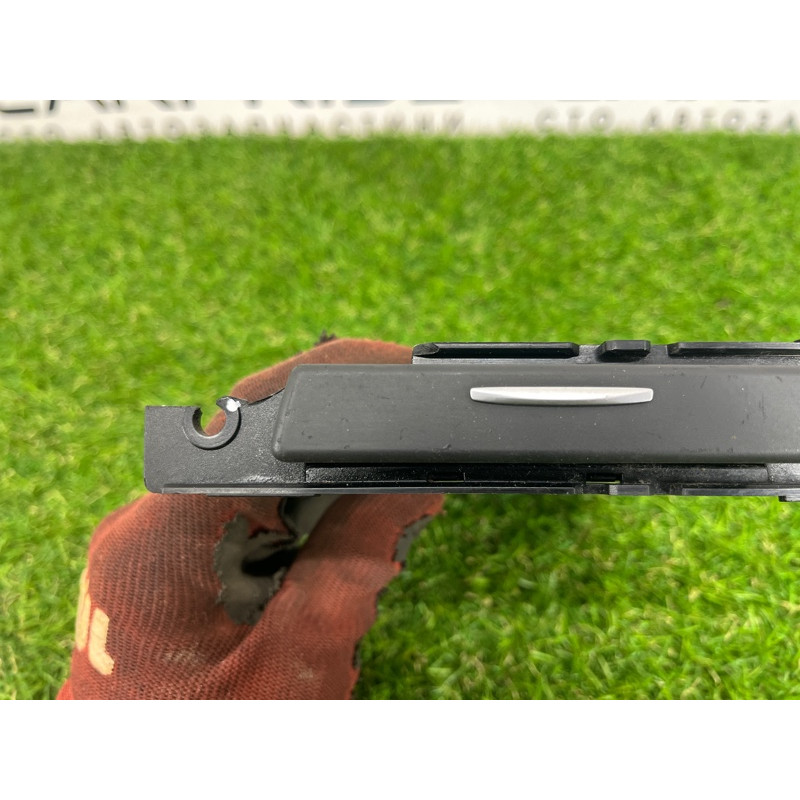 Підстаканник (салон) BMW 3-series E92 2010 3.0 N54 51459173469