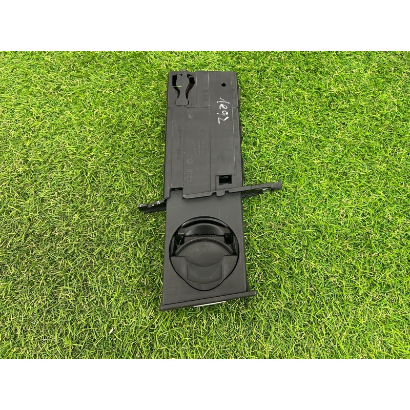 Підстаканник (салон) BMW 3-series E92 2010 3.0 N54 51459173469