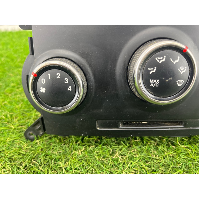 Блок управления климат-контролем (электрика / блок управления) KIA Sorento UM 2013 2.4 972501U251CA