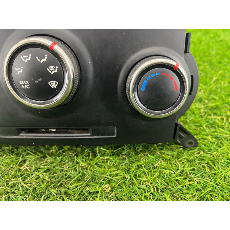 Блок управления климат-контролем (электрика / блок управления) KIA Sorento UM 2013 2.4 972501U251CA