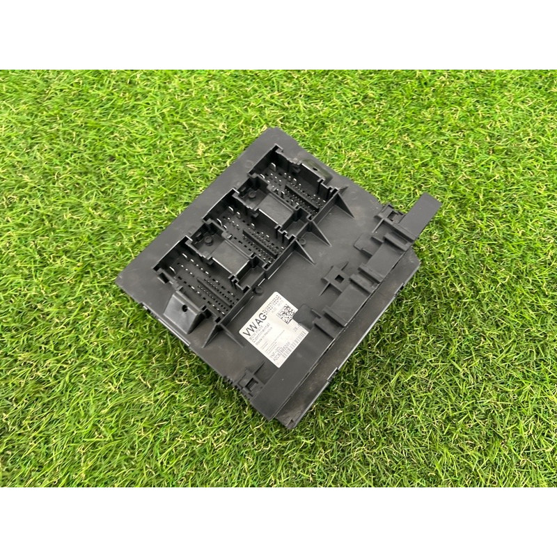 Блок комфорта (электрика / блок управления) Volkswagen Passat B7 2014 1.8 5k0937085ab