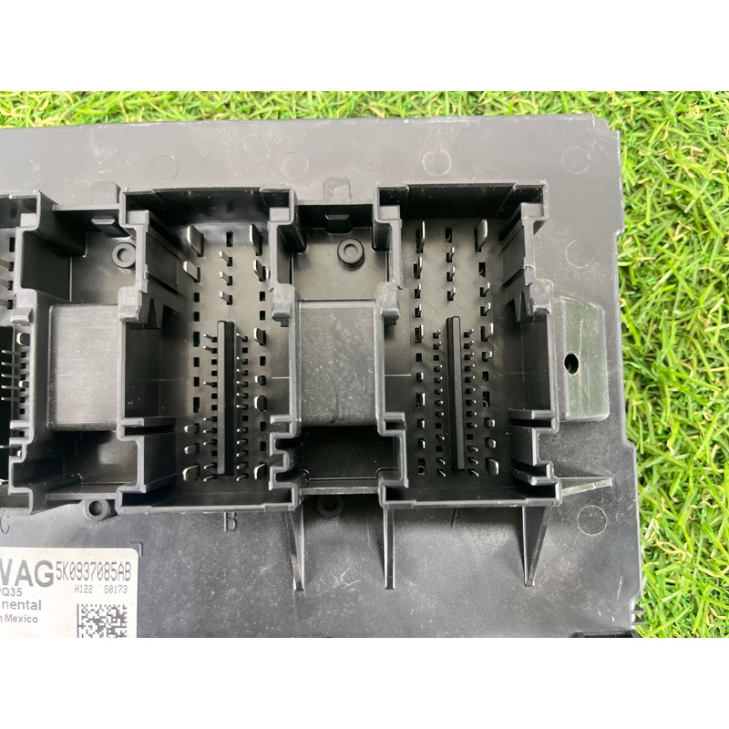 Блок комфорта (электрика / блок управления) Volkswagen Passat B7 2014 1.8 5k0937085ab