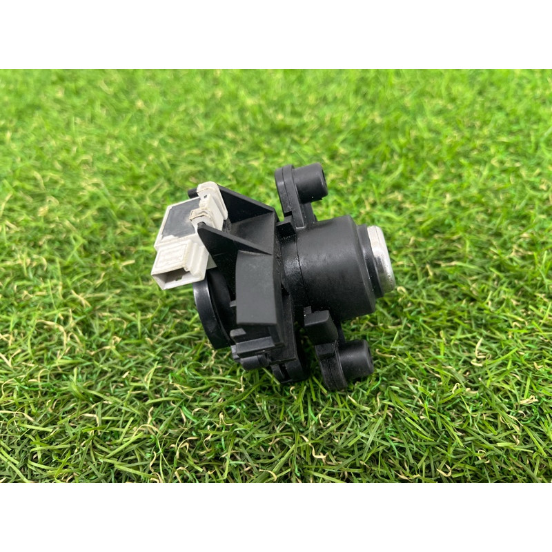 Замок багажника (кузов и элементы) BMW 5-series E60 M54b30 51247201533