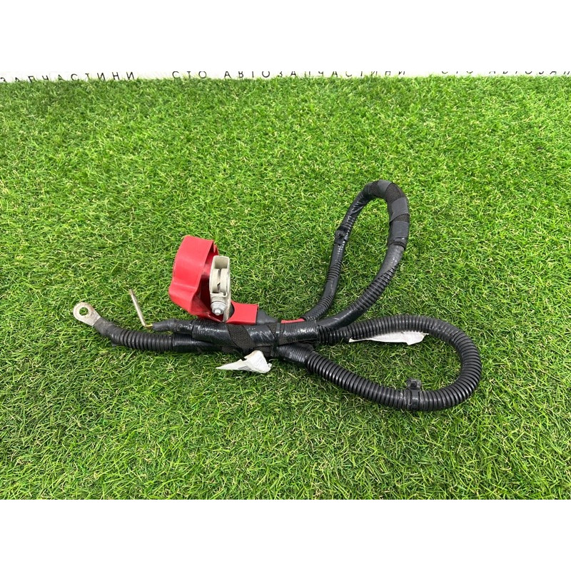 Клемма плюсовая (электрика) GMC Terrain 1 2.4 23345556