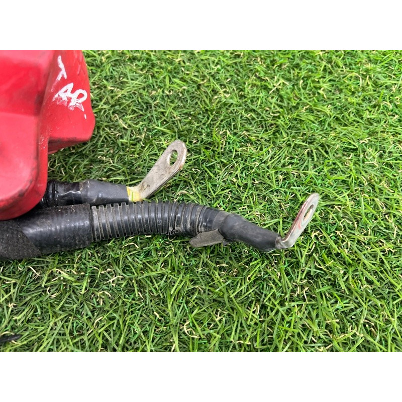 Клемма плюсовая (электрика) GMC Terrain 1 2.4 23345556