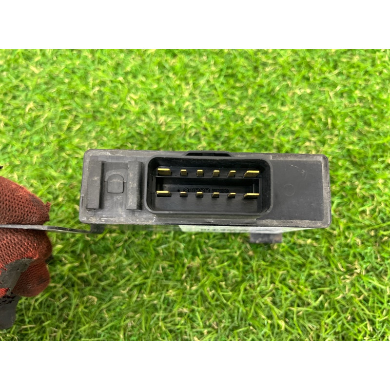 Блок управления светом (электрика / блок управления) Hyundai Santa Fe SM 2005 2.0 9583026200