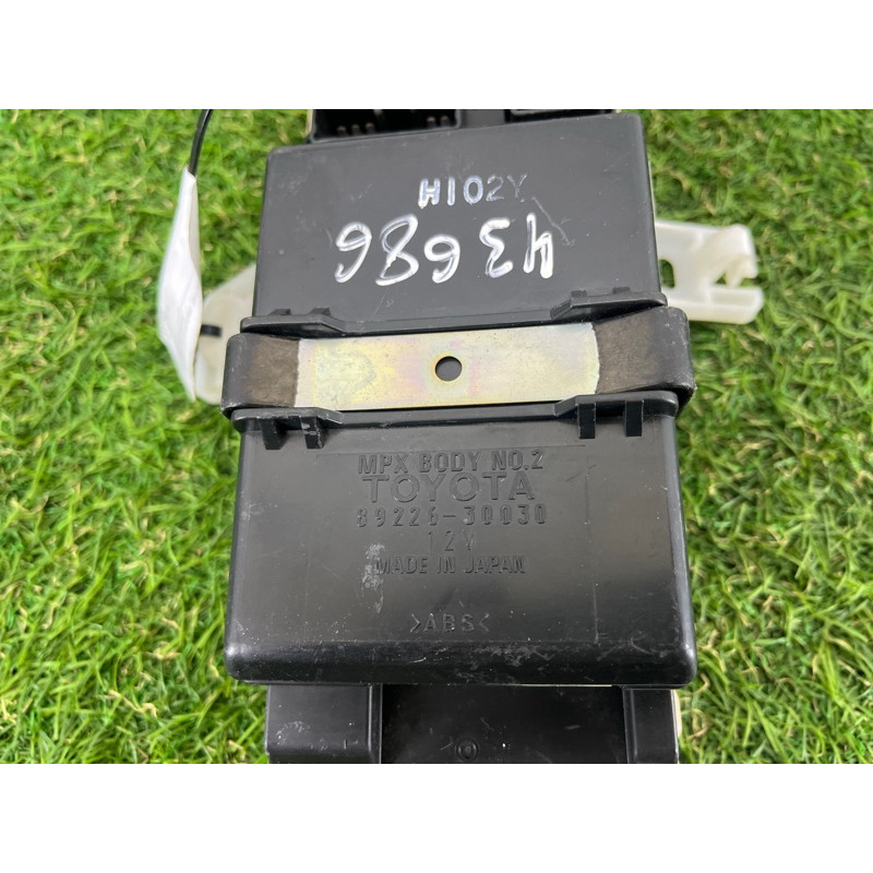 Блок управления центральным замком (электрика / блок управления) Lexus GS S190 2003 8922630030