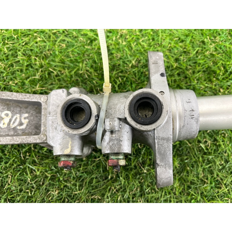 Головний гальмівний циліндр (гальмівна система) Mercedes-Benz GL X164 2012 4.6 A1644300401