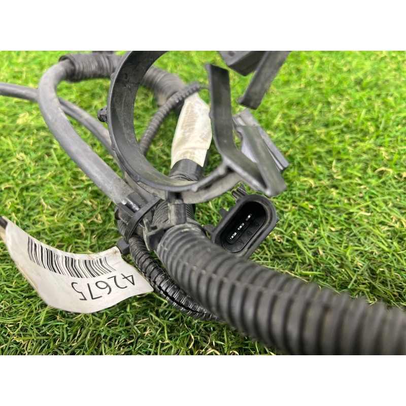 Клемма минусовая (электрика) GMC Terrain 1 2.4 23345557