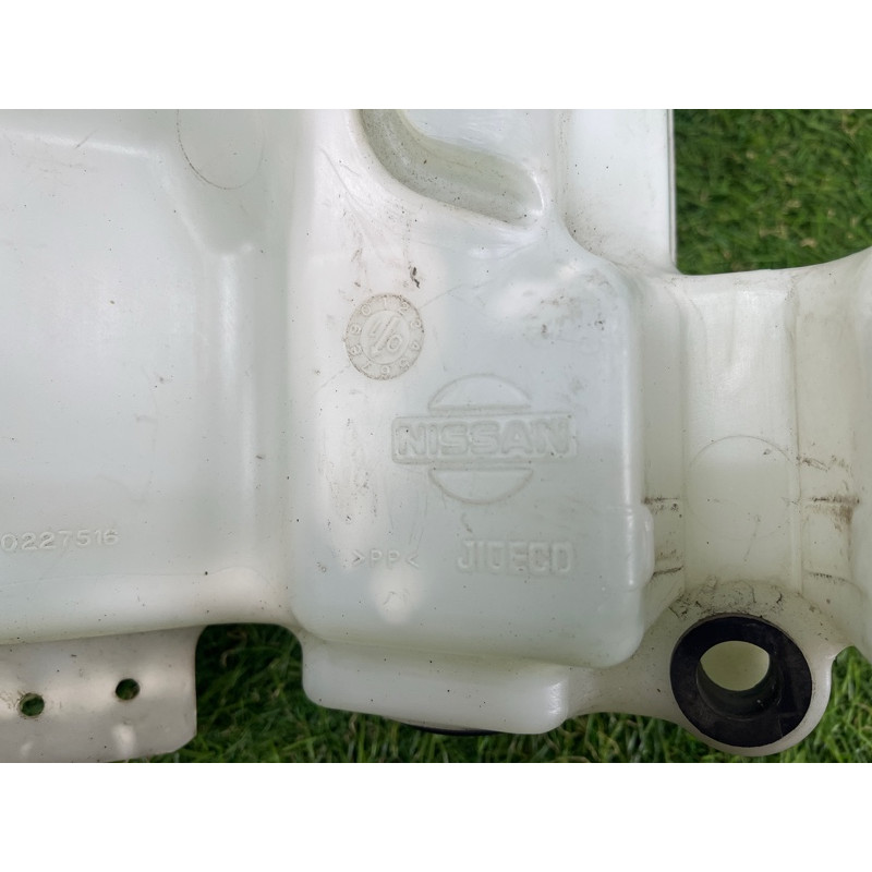 Бачок омывателя (кузов и элементы) Nissan Murano Z50 28910CA70A