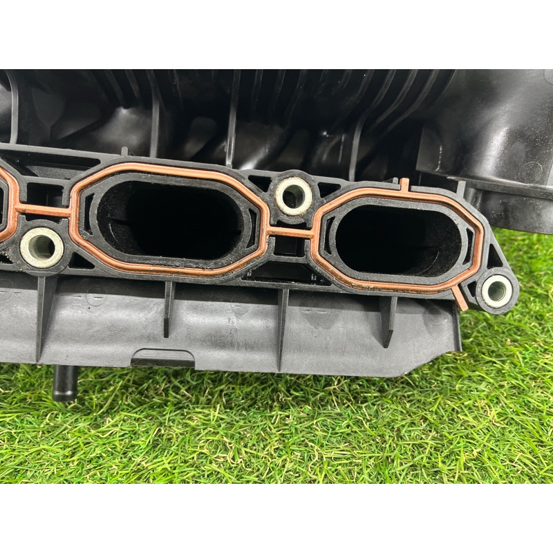 Коллектор впускной (впускная система) Nissan Juke F15 2011 1.6 140011KC0A