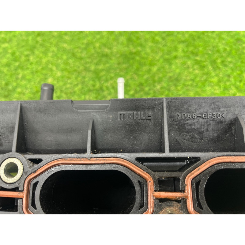 Коллектор впускной (впускная система) Nissan Juke F15 2011 1.6 140011KC0A