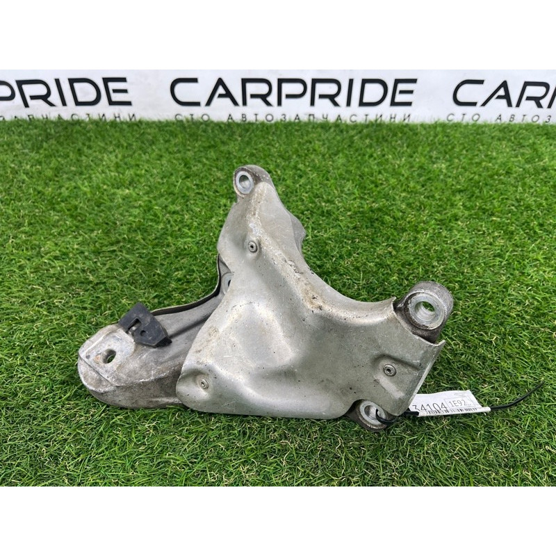 Кріплення подушки двигуна (кронштейни двигуна) BMW 3-series E92 2010 3.0 N54 22116772344