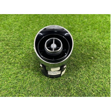 Центральный дефлектор салона