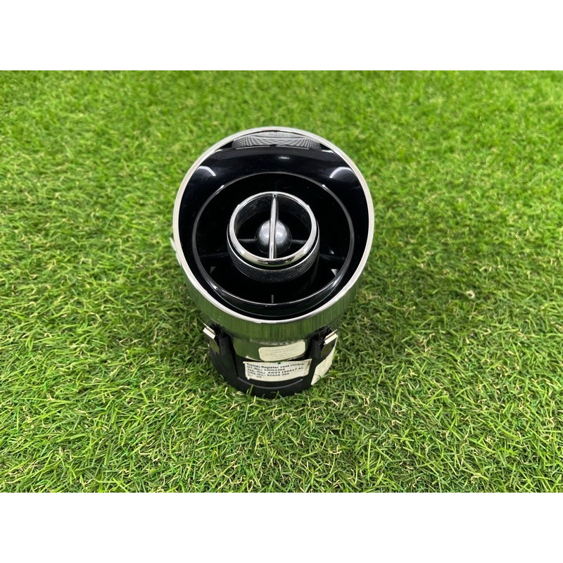 Центральный дефлектор салона (салон) Jaguar XJ X351 aw9319k617ac