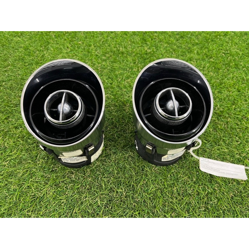 Центральный дефлектор салона (салон) Jaguar XJ X351 aw9319k617ac