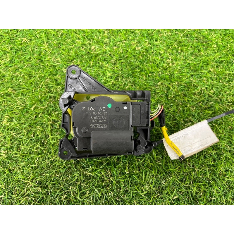 Привод заслонки отопителя (отопление и кондиционирование) Jeep Renegade BU 2016 2.4 68266033AA