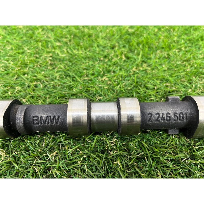 розпредвал (двигун та елементи) BMW 3-series E46 2246501