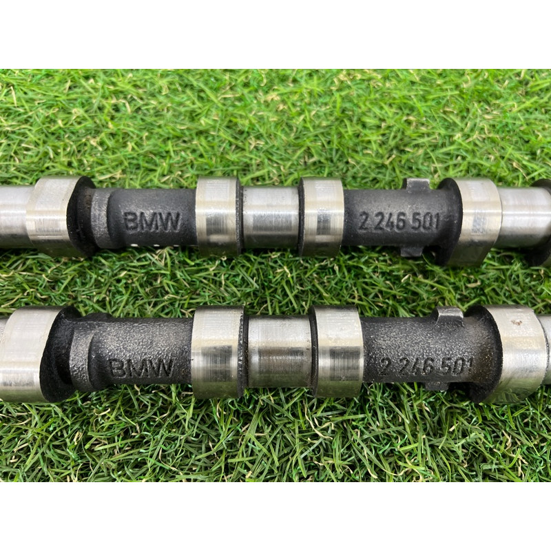 розпредвал (двигун та елементи) BMW 3-series E46 2246501