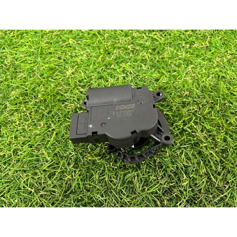 Привод заслонки отопителя (отопление и кондиционирование) Jeep Renegade BU 2016 2.4 A21102000