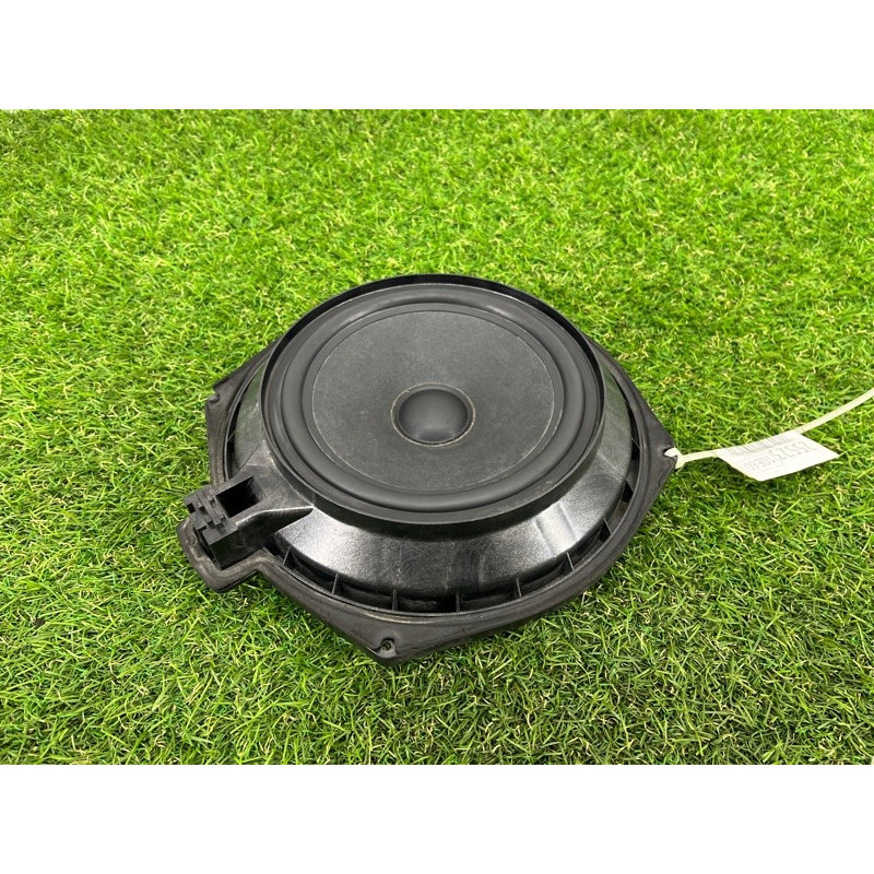 Сабвуфер (электрика) BMW 5-series E60 M54b30 65136929100