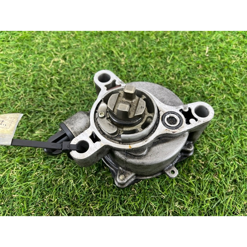 Вакуумный насос (тормозная система) Dodge Dart PF 2014 2.4 05047380ad