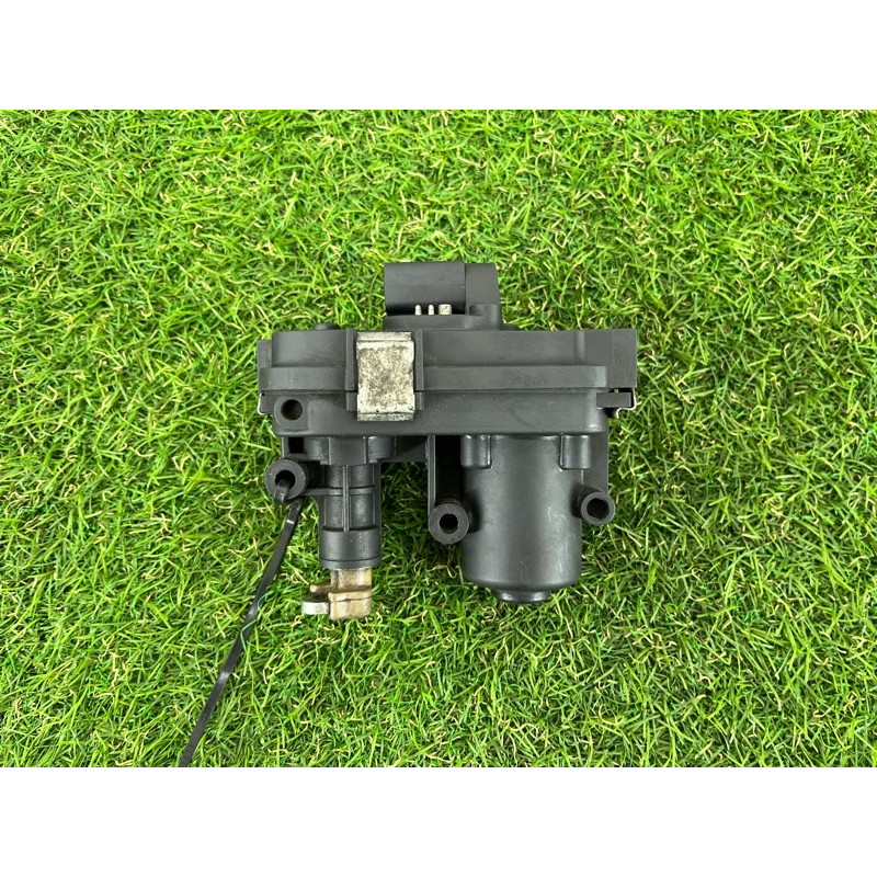 Заслонка (двигатель и элементы) Opel Insignia A 2009 2.0 DTH 55566258