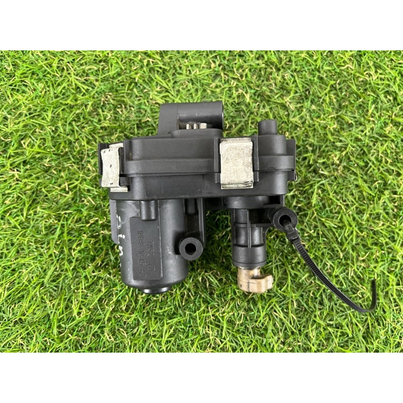 Заслонка (двигатель и элементы) Opel Insignia A 2009 2.0 DTH 55566258