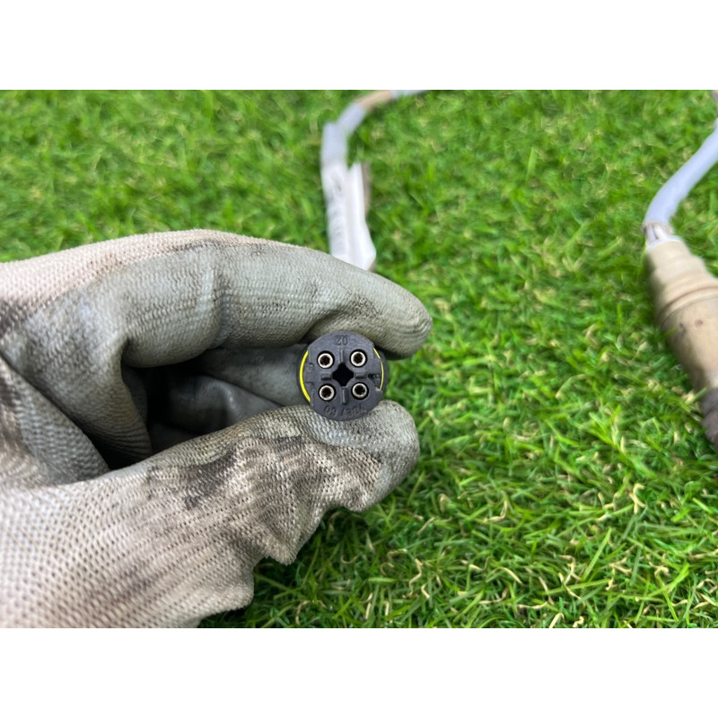 Лямбда зонд (электрика двигателя) BMW 5-series E60 2004 M54B22 0258005320