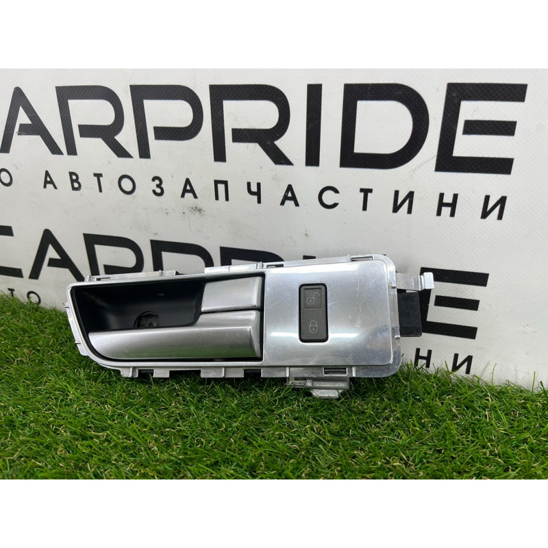 Ручка двери внутренняя (салон) Land Rover Discovery L319 ah2214017aa
