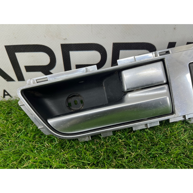 Ручка двери внутренняя (салон) Land Rover Discovery L319 ah2214017aa