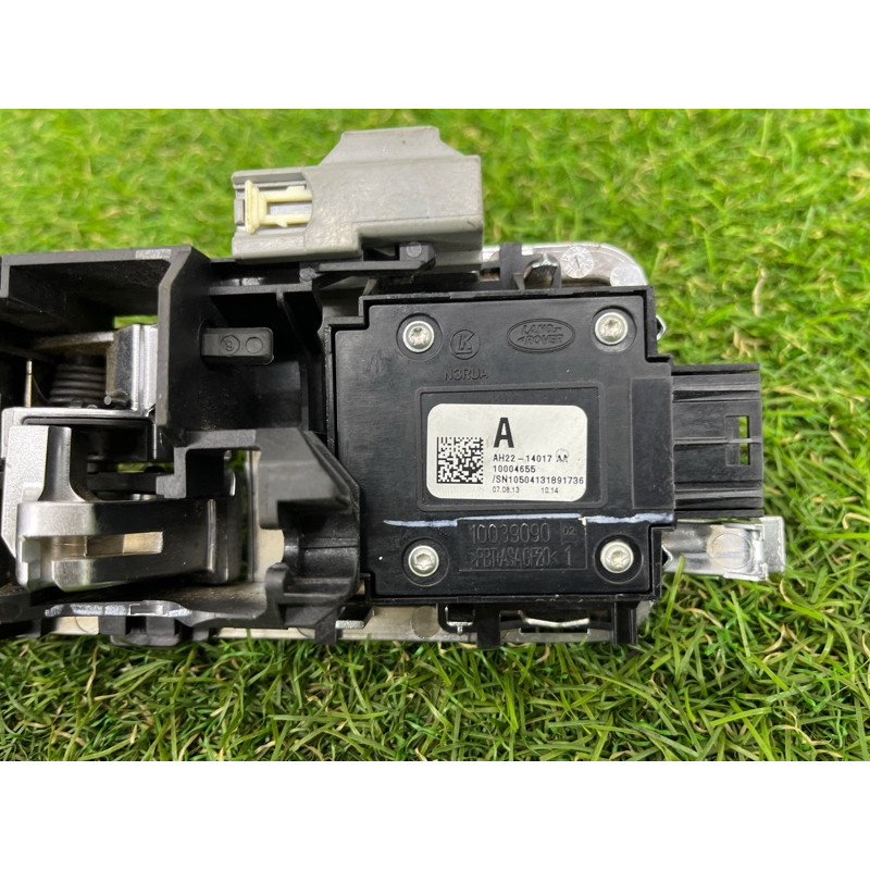 Ручка двери внутренняя (салон) Land Rover Discovery L319 ah2214017aa