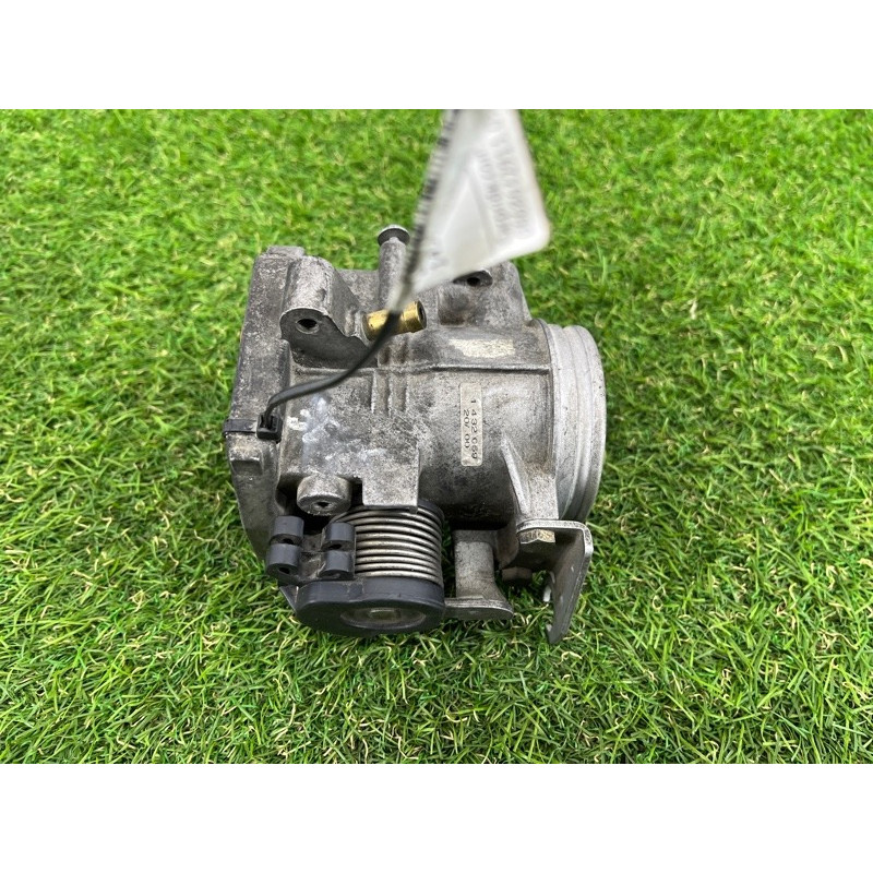 Дроссельная заслонка (электрика двигателя) BMW 3-series E46 1998 M43b18 13541432059